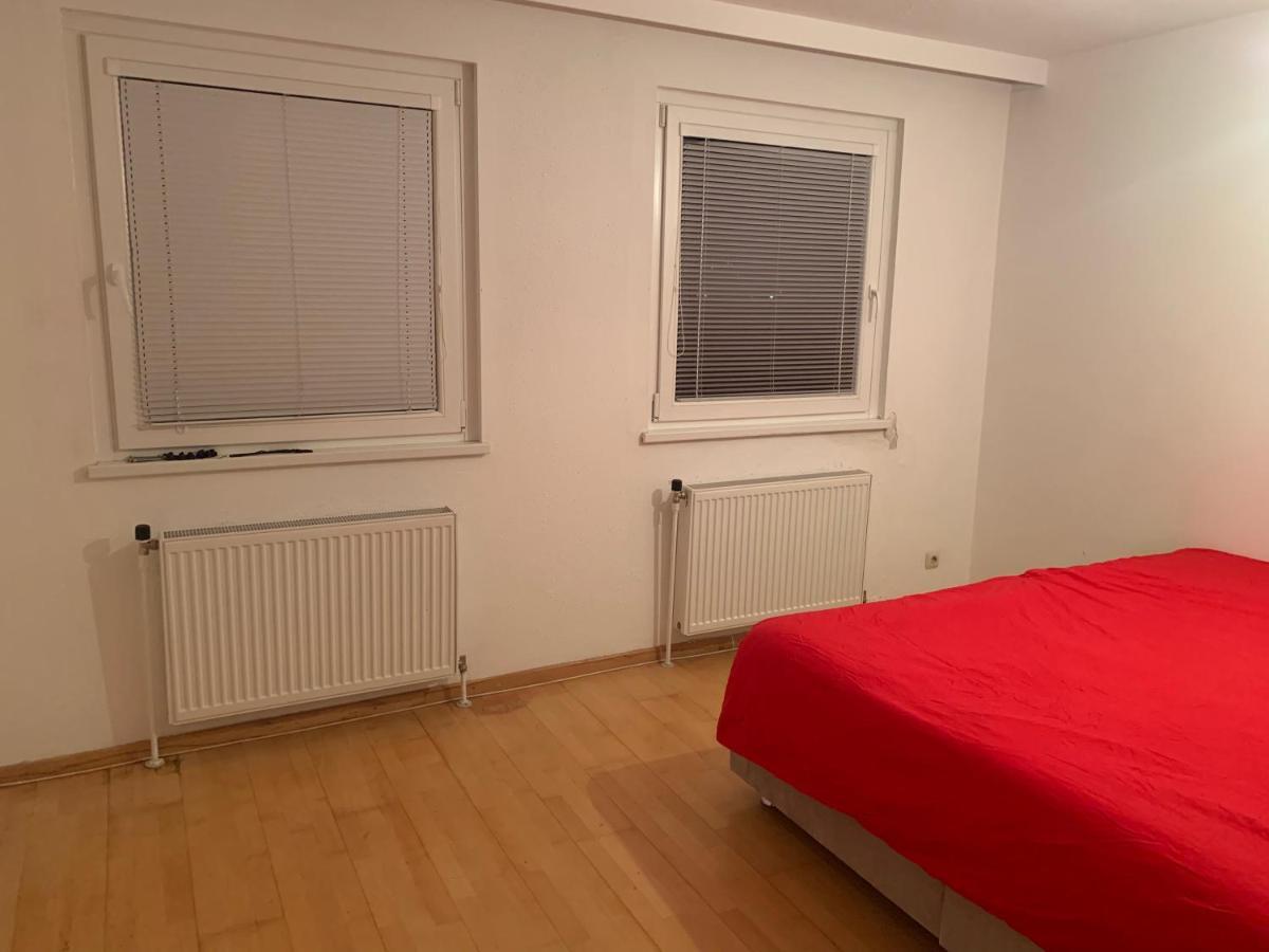 Sehr Schone Zimmer 1 In Wien Favoriten Eksteriør billede