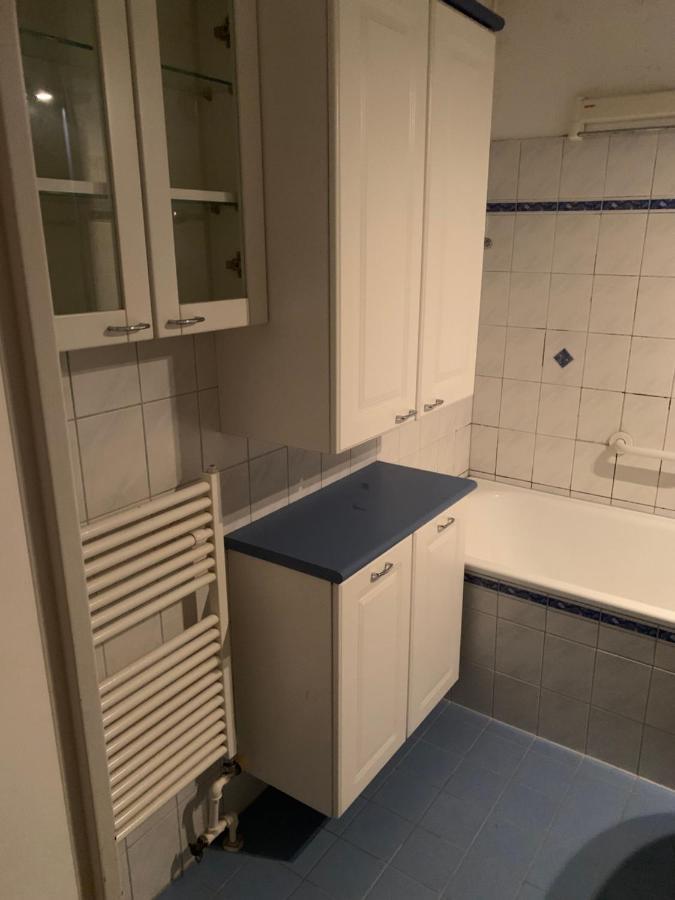 Sehr Schone Zimmer 1 In Wien Favoriten Eksteriør billede